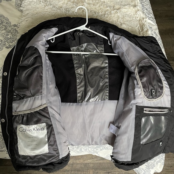 Calvin Klein Winter coat - Picture 2 of 2